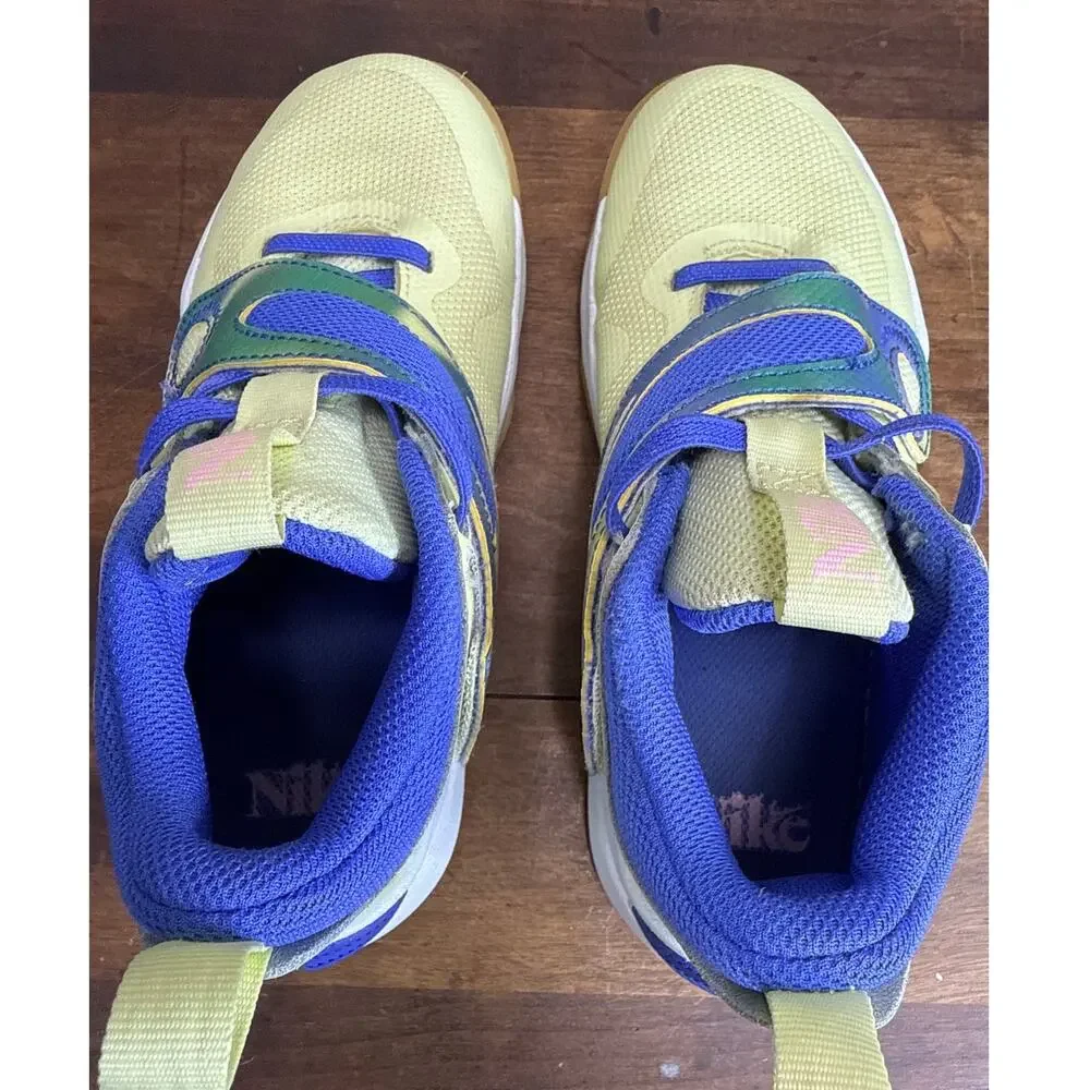 Nike Team Hustle D11 Special Edition Luminous Green Ultramarine Youth Size 1